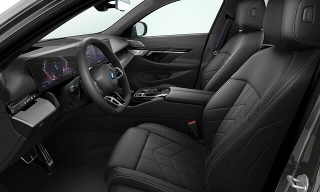 BMW i5 eDrive40 84 kWh M Sportpakket | Comfort Pack | Innovation Pack | M Sportpakket Pro | Travel Pack