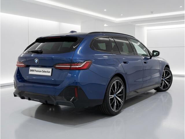 BMW i5 Touring eDrive40 84 kWh | M-Sport | 20" | CoPilot | Harman Kardon | Trekhaak | Stoelventilatie