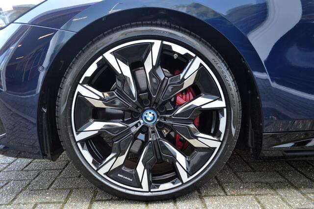 BMW i5 M60 XDRIVE M Sport Pro