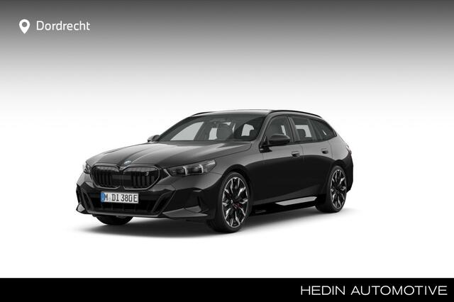 BMW i5 Touring eDrive40 M Sport Edition 84 kWh | M Sport Pro | Panorama Dak | 21" LM Velgen Individual | Elektr. Trekhaak | Innovation Pack | Comfort Pack | Travel Pack | AC 22kW Snelladen