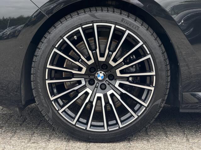 BMW i7 eDrive50 | 21" | M-Sport Pro | TV achter | Exe Loung | 4x Stoelverw. - ventilatie - massage | Iconic glow | Act. Steering