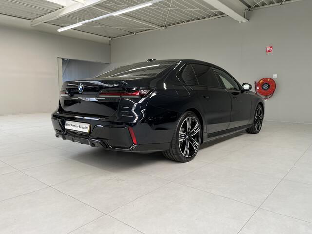 BMW i7 eDrive50 106 kWh | 2026 | M-Sport Pro | Sky Lounge | BMW Individual Interieur | Connoisseur Pack Verwacht juli