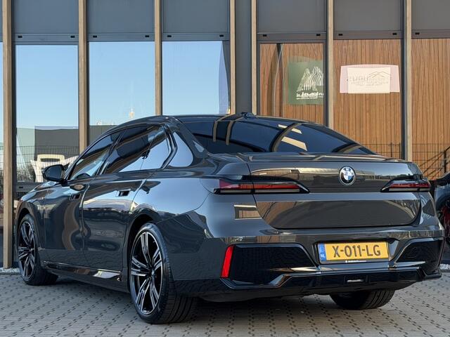BMW i7 xDrive60 M-sport | DravitGrau | Massage V+A | Bowers&Wilkens |