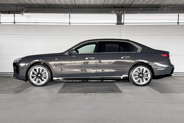 BMW i7 eDrive50 106 kWh | M Sportpakket | BMW Individual Interieur | Innovation Pack | Connoisseur Pack | Climate Acousitcs Pack