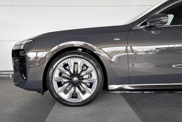 BMW i7 eDrive50 106 kWh | M Sportpakket | BMW Individual Interieur | Innovation Pack | Connoisseur Pack | Climate Acousitcs Pack