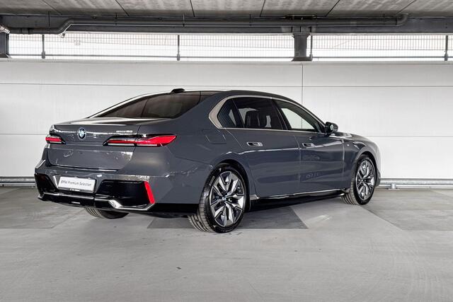 BMW i7 eDrive50 106 kWh | M Sportpakket | BMW Individual Interieur | Innovation Pack | Connoisseur Pack | Climate Acousitcs Pack