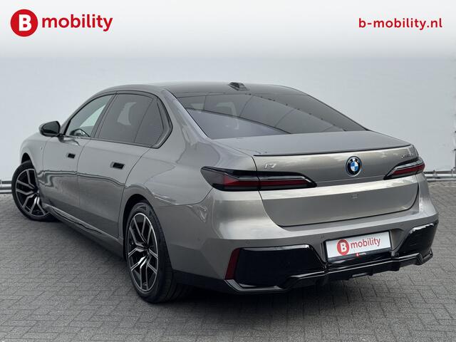 BMW i7 xDrive60 106 kWh M-Sport Pro SOH 98% Trekhaak Panoramadak | Bowers&Wilkins | Soft Close | Stoelventilatie/Massage/Verwarming