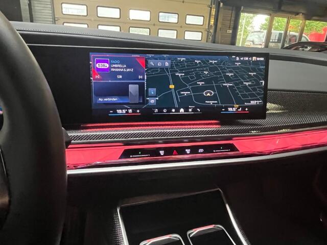 BMW i7 M70 X-Drive (VAT Car) (2026)