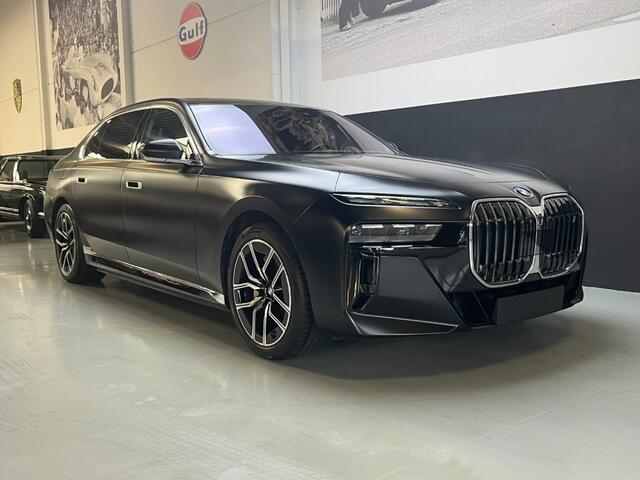 BMW i7 x-drive 60 (VAT car) (2023)