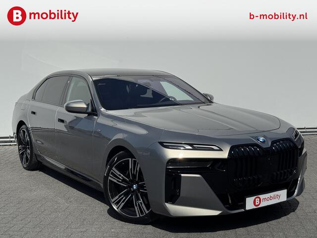 BMW i7 xDrive60 106 kWh M-Sport Pro Panoramadak NL Auto! | Bowers&Wilkins | Driving Assistand Professional | Stoel/ stuurverwarming | 360 Camera | Head-Up Display