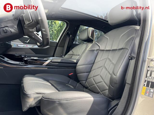 BMW i7 xDrive60 106 kWh M-Sport Pro Panoramadak NL Auto! | Bowers&Wilkins | Driving Assistand Professional | Stoel/ stuurverwarming | 360 Camera | Head-Up Display