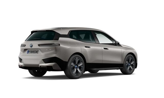 BMW iX xDrive40 | Sport Package