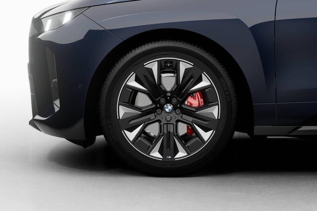 BMW iX xDrive45