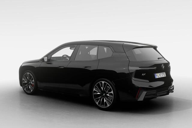 BMW iX xDrive45 | M Sport Pro | Comfort Pack | Innovation Pack