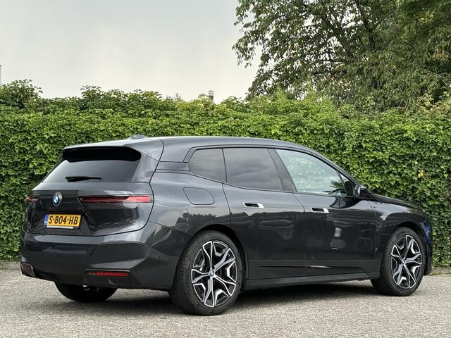 BMW iX xDrive40 High Exe | 22" | Co-Pilot | Harman/Kardon | Soft-Close | Laser | Trekhaak