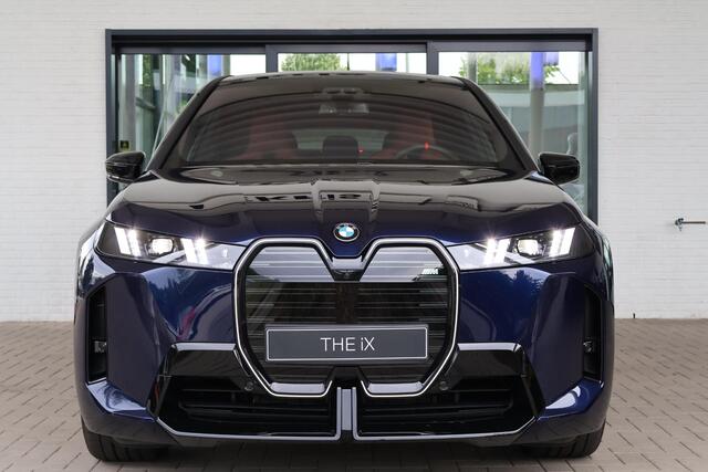 BMW iX xDrive M70 | M Sportpakket | Comfort Pack | Innovation Pack