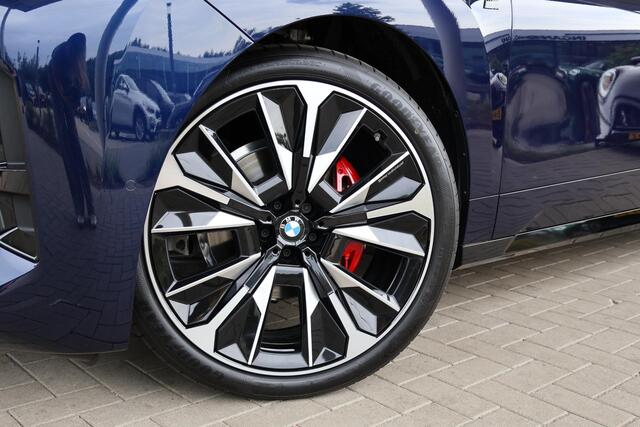 BMW iX xDrive M70 | M Sportpakket | Comfort Pack | Innovation Pack