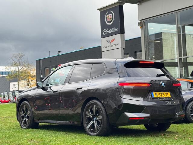 BMW iX xDrive40 Executive 77 kWh NL-Auto