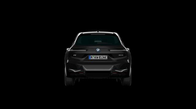 BMW iX xDrive40 Sportpakket / Comfort Access / Driving Assistant Professional / Parking Assistant Plus / Harman Kardon / 22 inch