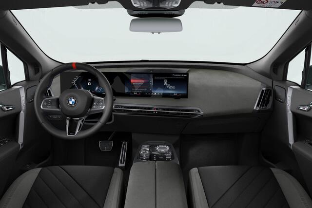 BMW iX xDrive M70 112 kWh
