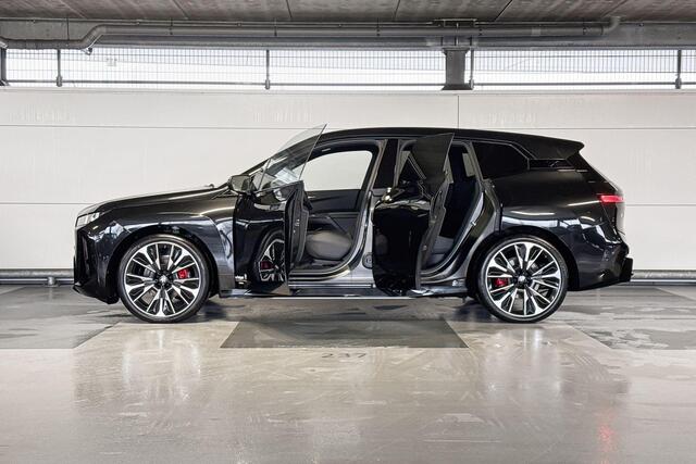 BMW iX xDrive45 101 kWh | M Sportpakket Pro | Comfort Pack | Innovation Pack