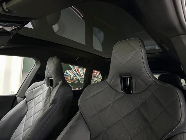 BMW iX xDrive60 | M-Sport Pro | Innovation Pack | Comfort Pack | Driving Assistant Professional | Parking Assistant Professional | Bowers&Wilkins | Sky Lounge | Soft-Close | Comfort Access | Trekhaak