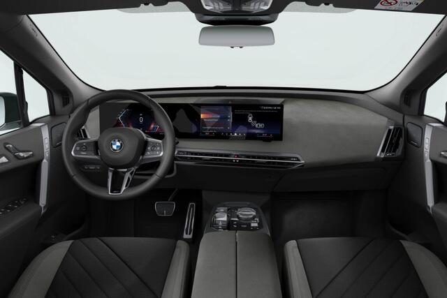 BMW iX xDrive45 101 kWh | M Sportpakket Pro | Comfort Pack | Innovation Pack | Trekhaak