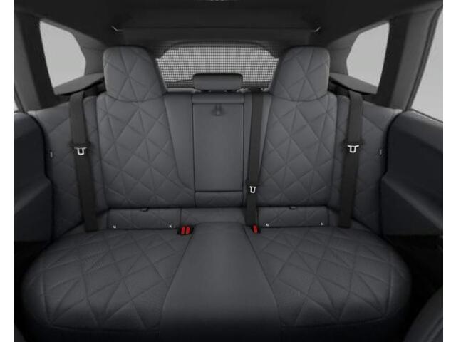 BMW iX xDrive50 High Executive 112 kWh Sportpakket - Trekhaak - Panoramadak - Multifunctionele stoelen - Stoelventilatie - BMW Laserlight - Driving/Parking Assistant Professional - Harman Kardon -