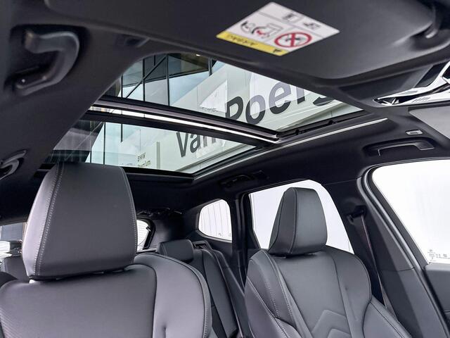 BMW iX1 eDrive20 67 kWh