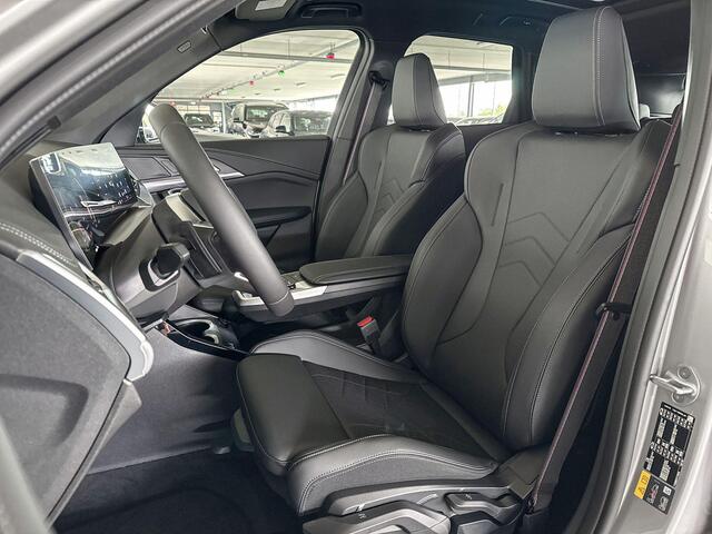 BMW iX1 eDrive20 67 kWh | M Sportpakket Pro