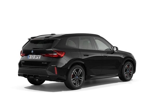 BMW iX1 eDrive20 M Sport Edition Innovation Pack - Beschikbaar vanaf: November 2025