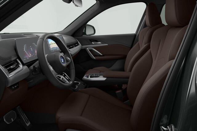BMW iX1 eDrive20 M Sport Edition Innovation Pack - Beschikbaar vanaf: November 2025