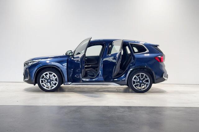 BMW iX1 xDrive30 Launch Edition xLine