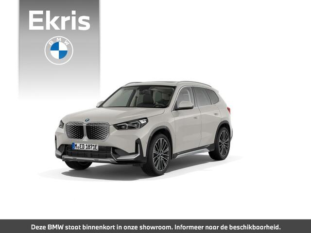 BMW iX1 eDrive20 xLine | Equipment Pack | Comfort Pack | Travel Pack