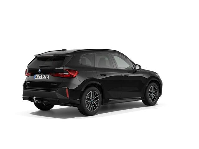 BMW iX1 eDrive20 | M Sport Edition | M Sportpakket | Equipment Pack Pro | Travel Pack