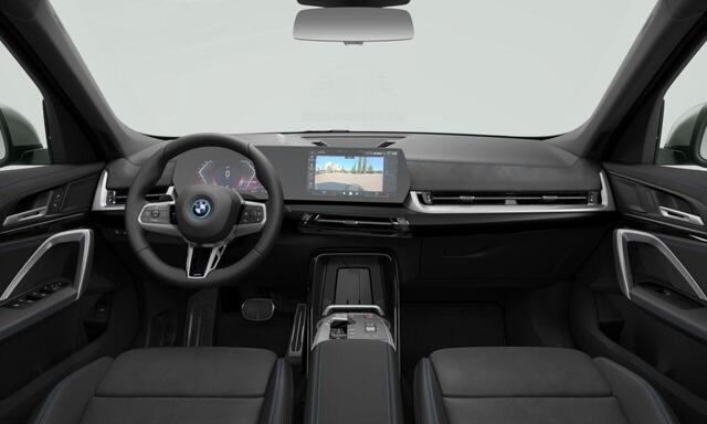 BMW iX1 eDrive20 | M Sport Edition | M Sportpakket | Equipment pack Pro | Travel Pack