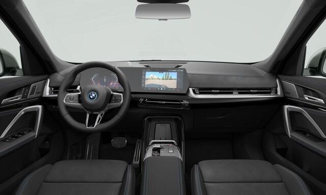 BMW iX1 xDrive30 | M Sport Edition | M Sportpakket Pro | Innovation Pack | Comfort Pack | Travel Pack