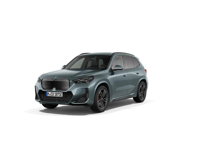 BMW iX1 xDrive30 M Sport Edition | M Sportpakket Pro | Premium Pack | Travel Pack