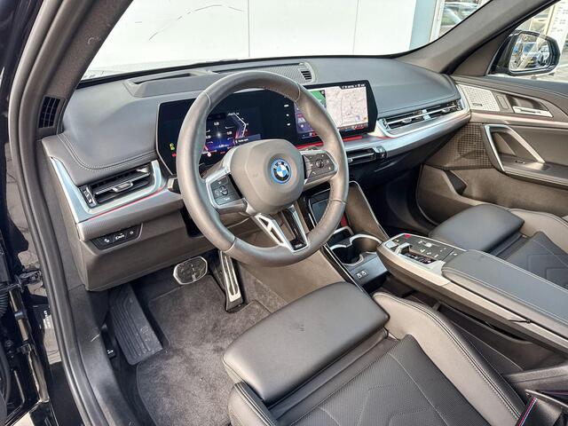BMW iX1 xDrive30 Launch Edition 67 kWh