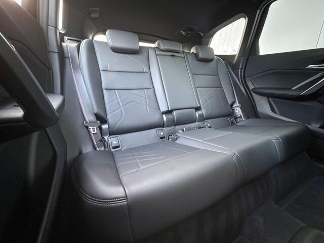 BMW iX1 xDrive30 Launch Edition 67 kWh