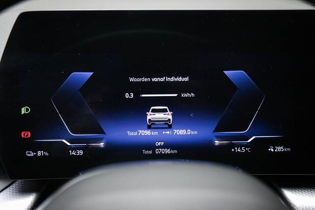 BMW iX1 eDrive20 67 kWh M-Sport Edition | PREMIUM PACK | STUURVERWARMING | DAB | APPLE | CAMERA