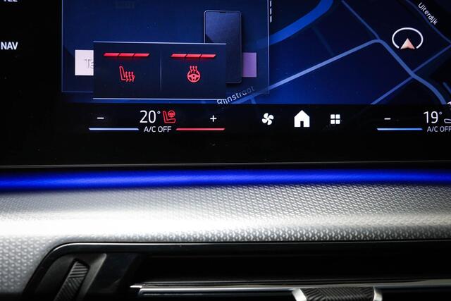 BMW iX1 eDrive20 67 kWh M-Sport Edition | PREMIUM PACK | STUURVERWARMING | DAB | APPLE | CAMERA