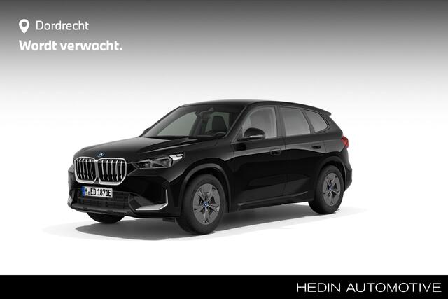 BMW iX1 xDrive30 67 kWh | Head-Up | Harman Kardon | Voorbereiding Driving Assistant Plus