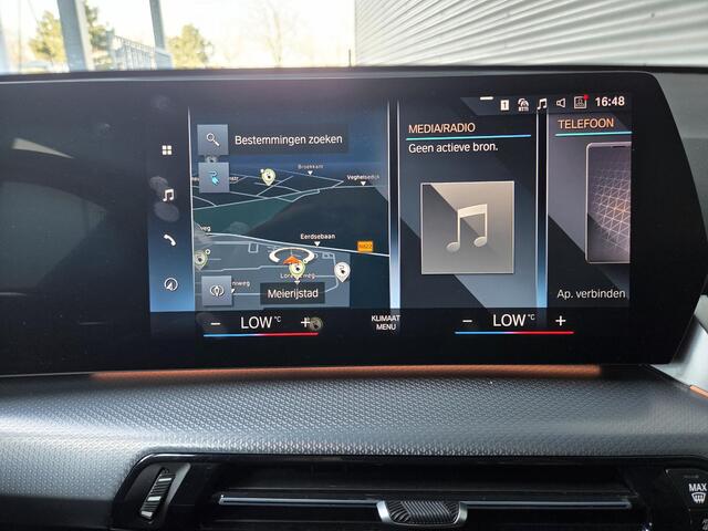 BMW iX1 xDrive30 Launch Edition 67 kWh