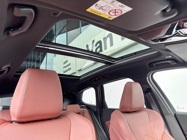 BMW iX1 eDrive20 | M Sport Edition | Driving Assistant Plus | Harman Kardon