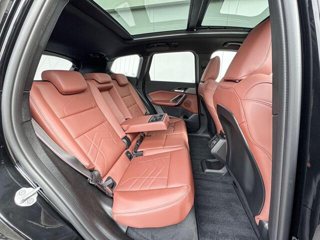 BMW iX1 eDrive20 | M Sport Edition | Driving Assistant Plus | Harman Kardon