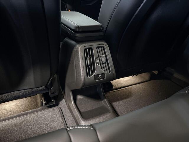 BMW iX1 eDrive20 Pure Edition 67 kWh | Driving Assistant | Trekhaak | Huisselectie