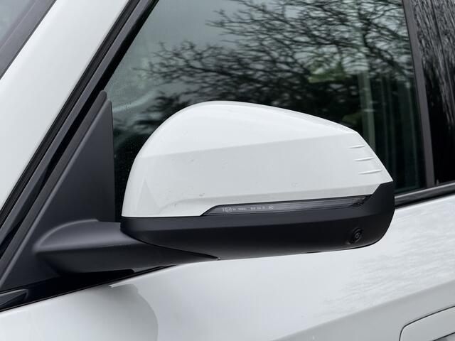 BMW iX1 eDrive20 | Stuur + Stoelverw. | Comfort Access | Driv. Ass. Prof. | Head-Up