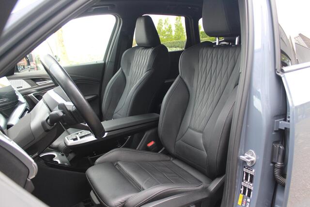 BMW iX1 xDrive30 67 kWh // M Sportpakket