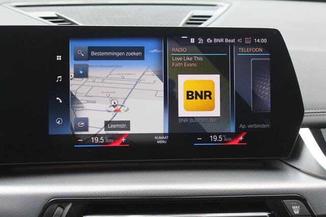 BMW iX1 xDrive30 67 kWh // M Sportpakket